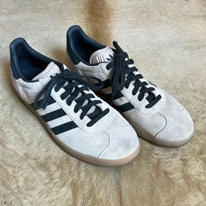 Authentic Adidas Gazelle Suede Tan Black Men’s Shoe Size US 11 LIKE NEW